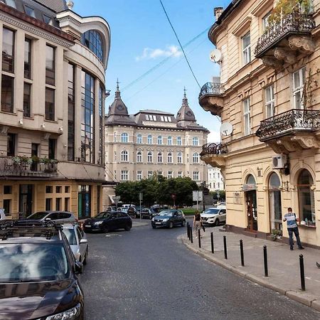 Lovely Apartment On Drahomanova Street Lemberg Exterior foto
