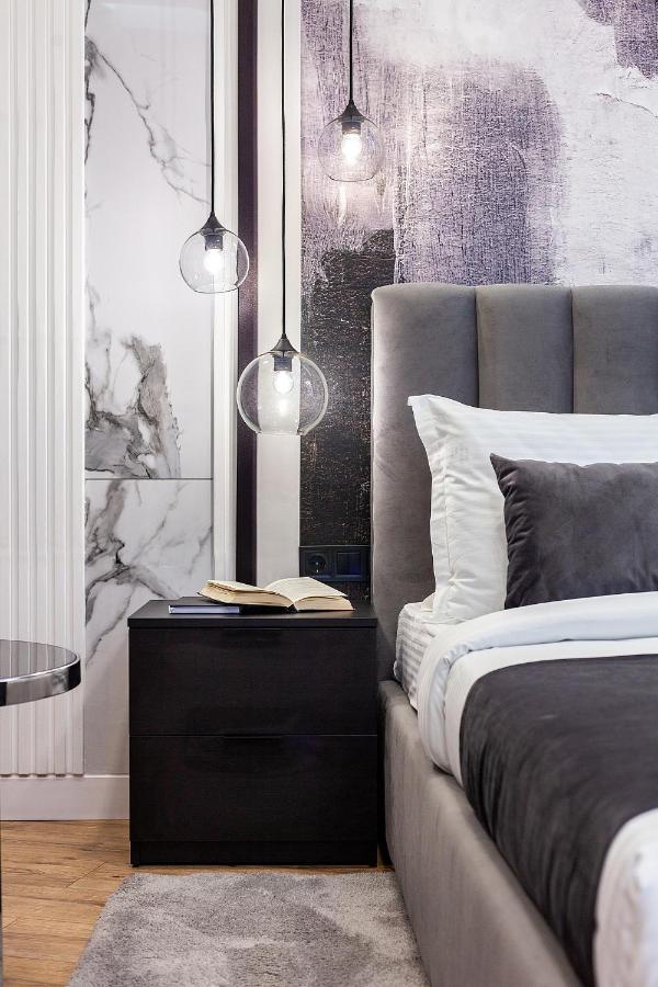 Lovely Apartment On Drahomanova Street Lemberg Exterior foto