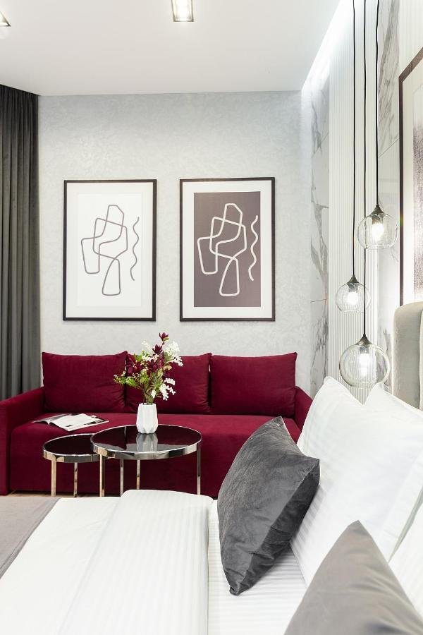Lovely Apartment On Drahomanova Street Lemberg Exterior foto