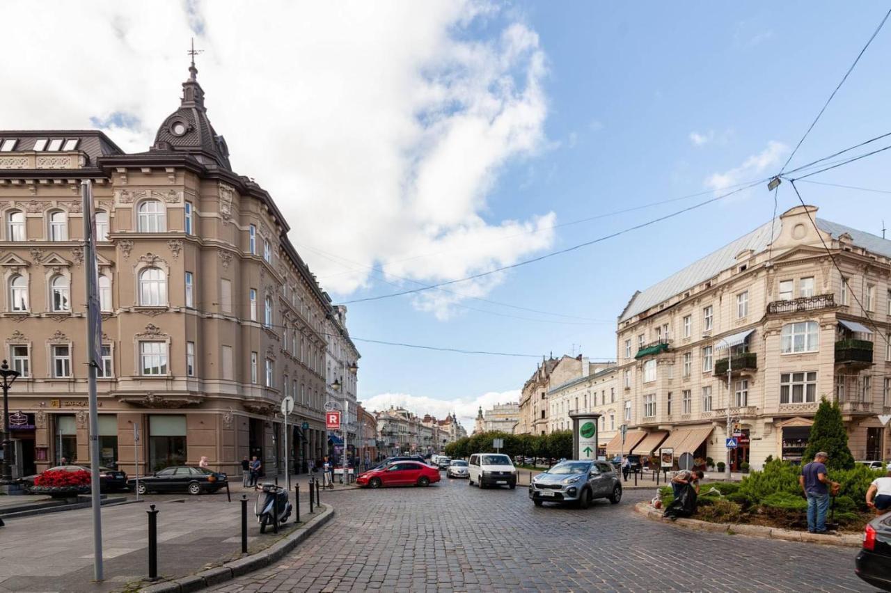 Lovely Apartment On Drahomanova Street Lemberg Exterior foto