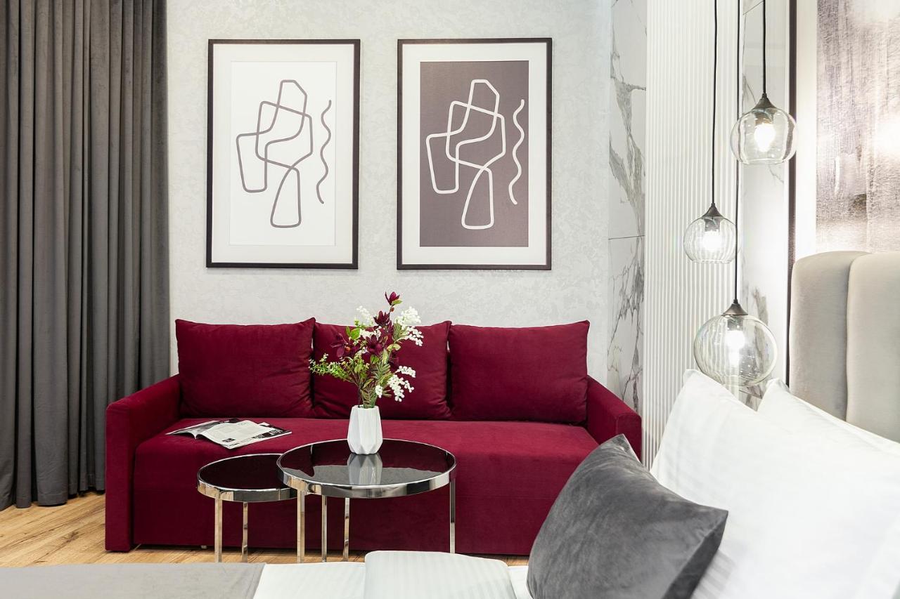 Lovely Apartment On Drahomanova Street Lemberg Exterior foto